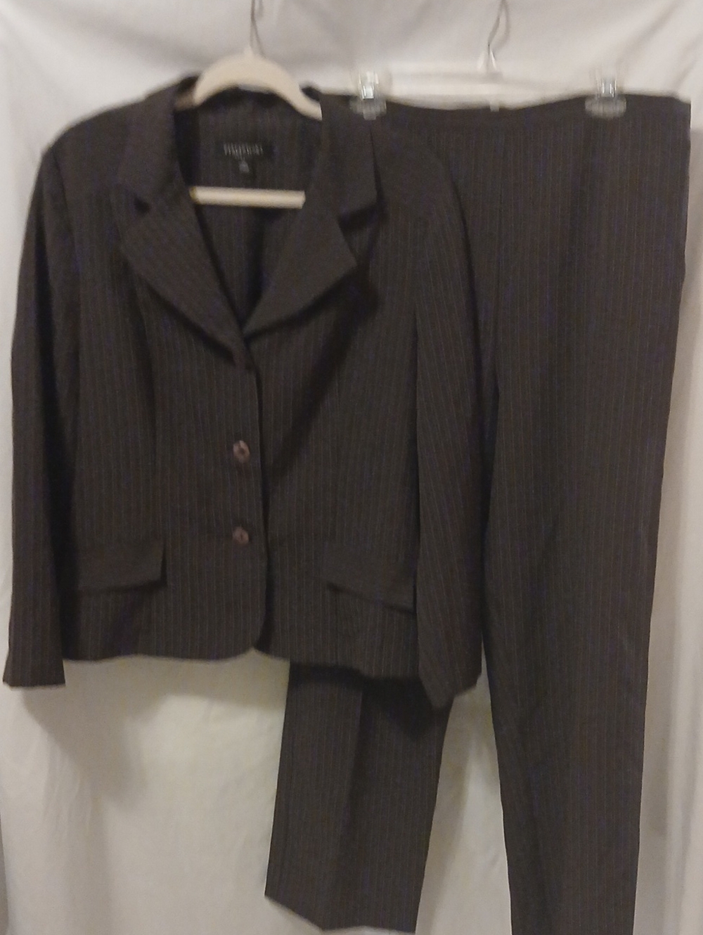 Perceptions New York Women's Brown Pinstripe Pant Suit - Brown